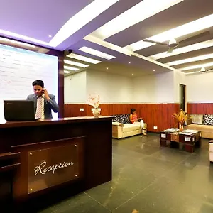 Hotel Anand Lok Mahipalpur, Igi Delhi Airport
